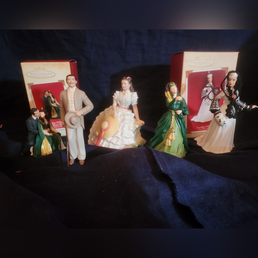 5 Hallmark Keepsake Gone with the Wind Ornaments 1 Avon